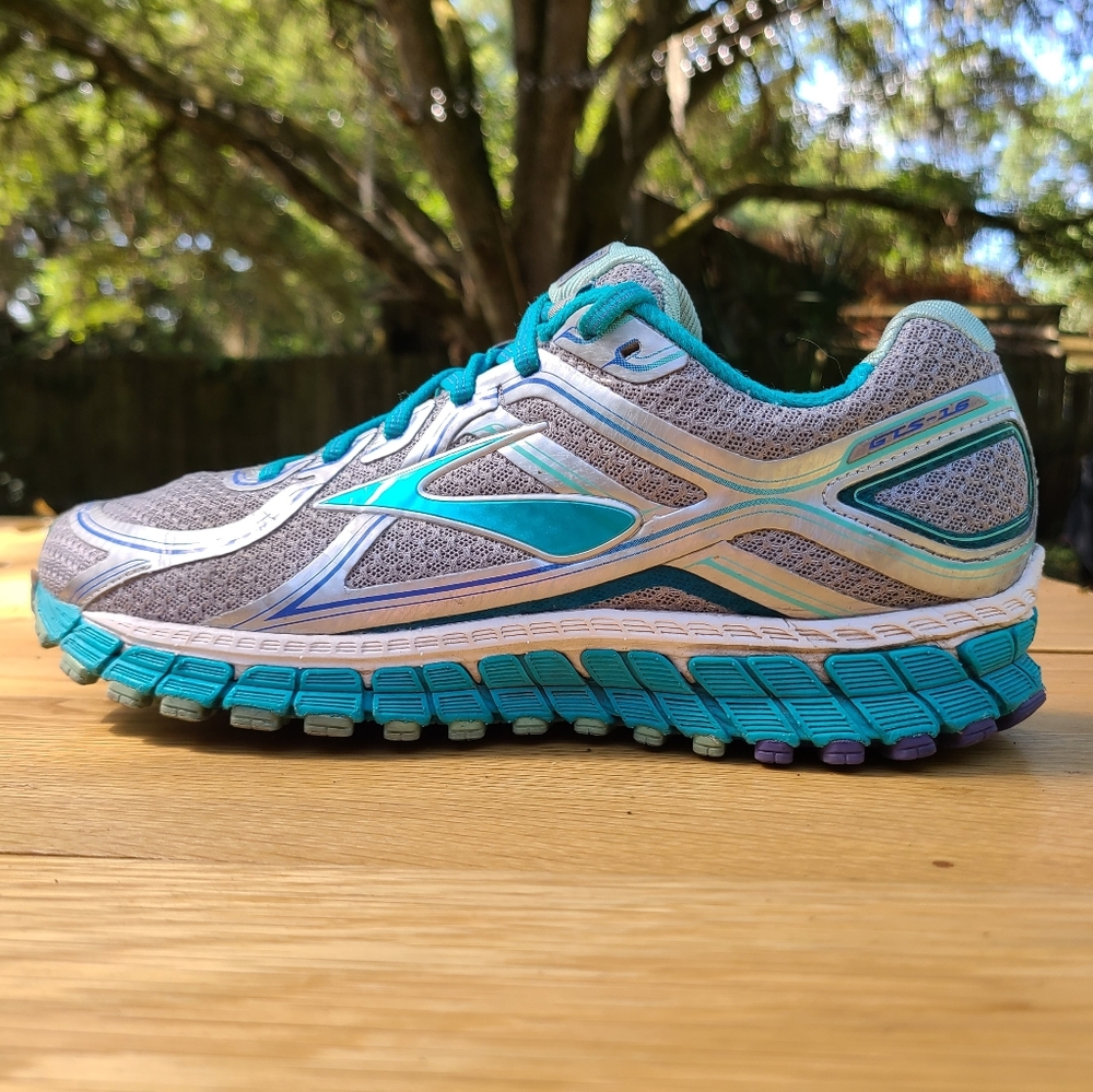 Brooks GTS 16 Silver Teal Running Shoes Women's 9